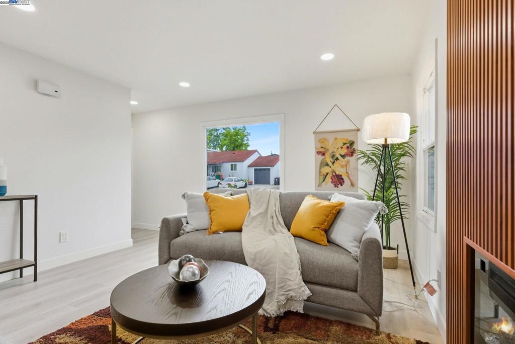 EDEN TOWNSHIP - Residential