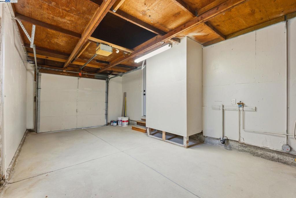 EDEN TOWNSHIP - Residential