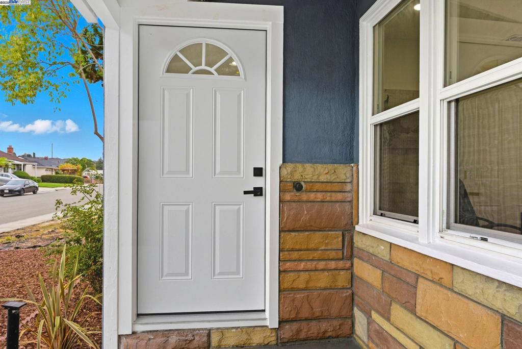 EDEN TOWNSHIP - Residential