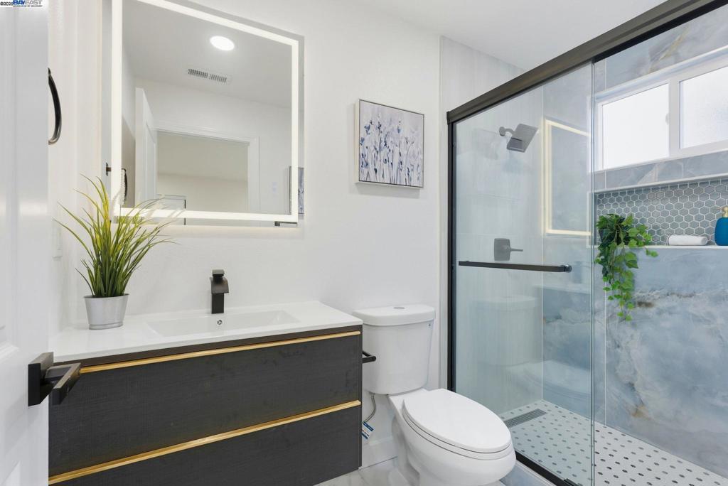 EDEN TOWNSHIP - Residential