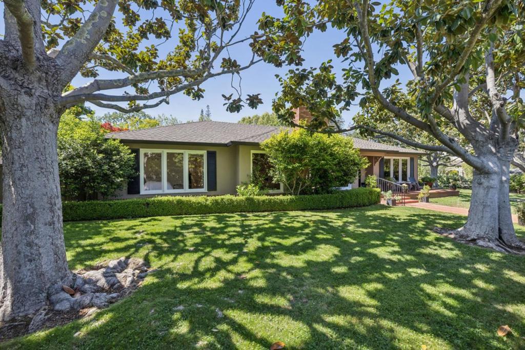 1800 Oakdell Drive