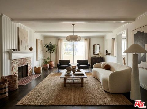 Photo of 1366 S Beverly Glen Boulevard #1366, Los Angeles, CA 90024 (MLS # 26656815)