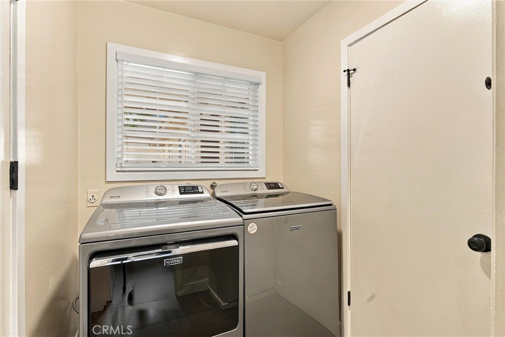 9657 Lark Circle, Fountain Valley CA 92708 - Photo 23