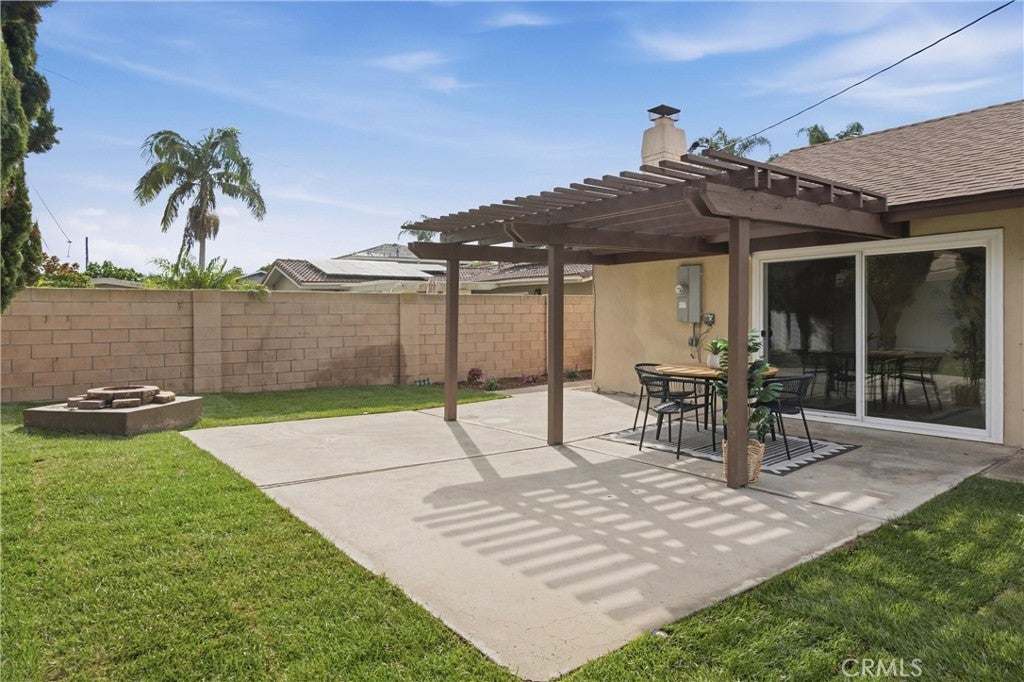 9657 Lark Circle, Fountain Valley CA 92708 - Photo 26