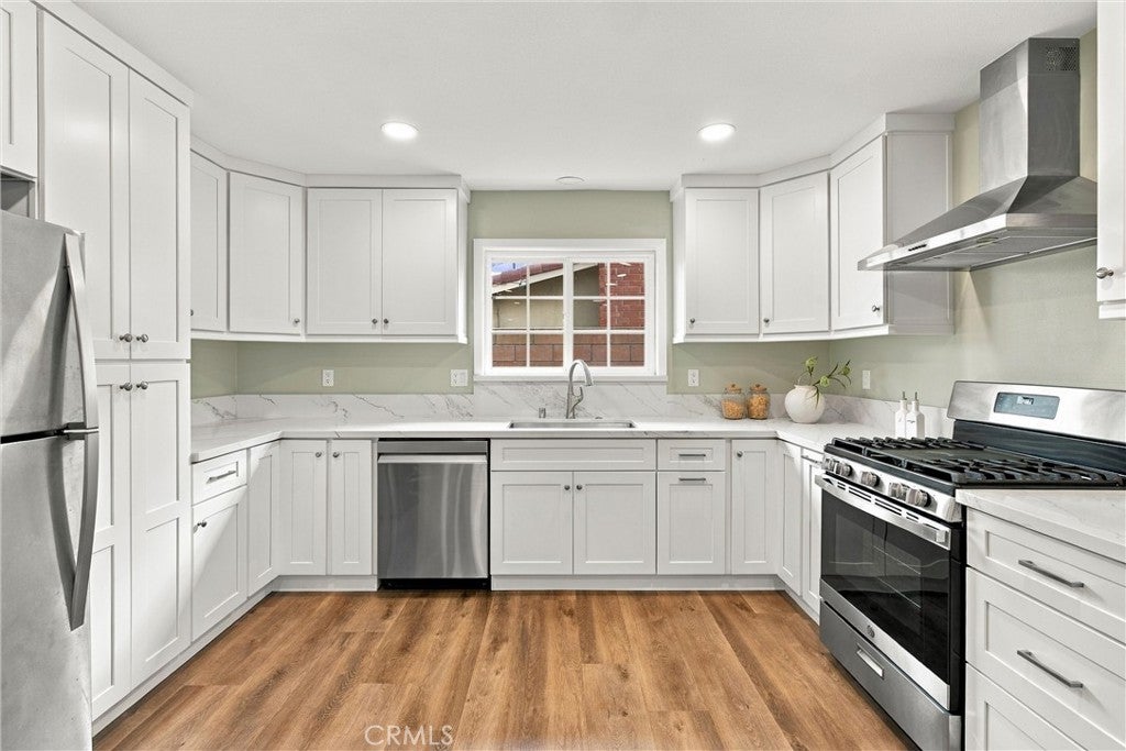 9657 Lark Circle 9657 Lark Circle