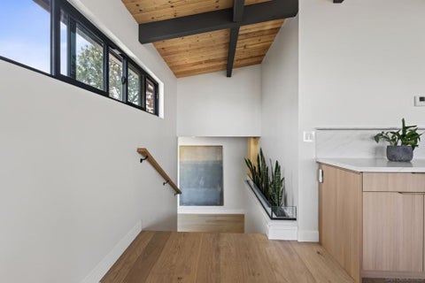 Tiny photo for 3992 La Cresta Dr Dr, San Diego, CA 92107 (MLS # 260017120SD)