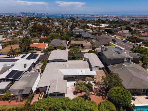 Tiny photo for 3992 La Cresta Dr Dr, San Diego, CA 92107 (MLS # 260017120SD)