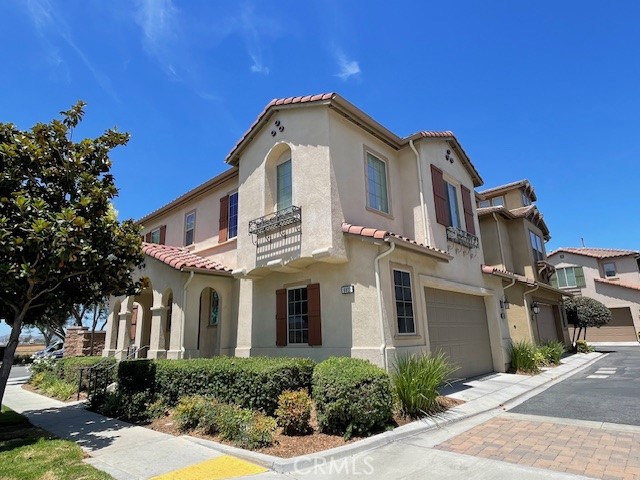 Great location. Welcome to this corner home located in the desirable Collage Park community. Association amenities include pools, bbq picnic area, fitness center and is beautifully landscaped. This 3 bedroom 2.5 Bathroom home is located within driving minutes to local eateries, shopping and grocery market. This Mediterranean modern style home has a front patio as well as a concrete finished backyard. The large open floor plan connects the living room, dining and the kitchen area; which is perfect for entertaining. The kitchen has granite countertops, chrome stainless steel like finish appliances such as dishwasher, built in microwave, range, and matching kitchen sink faucet. There is laminate wood and tile flooring on the ground floor. All bedrooms are upstairs with carpet flooring. The master bedroom is large with its own connecting private bathroom. The master bathroom features white quartz counters, soaking tub, separate shower and large closet. The bedrooms share a connecting Jack and Jill bathroom and has double sinks and dual medicine cabinets. The laundry room is on the 2nd floor and has plenty of cabinet storage. There is carpet and tile throughout the 2nd floor. This property is turnkey ready and is a must see.