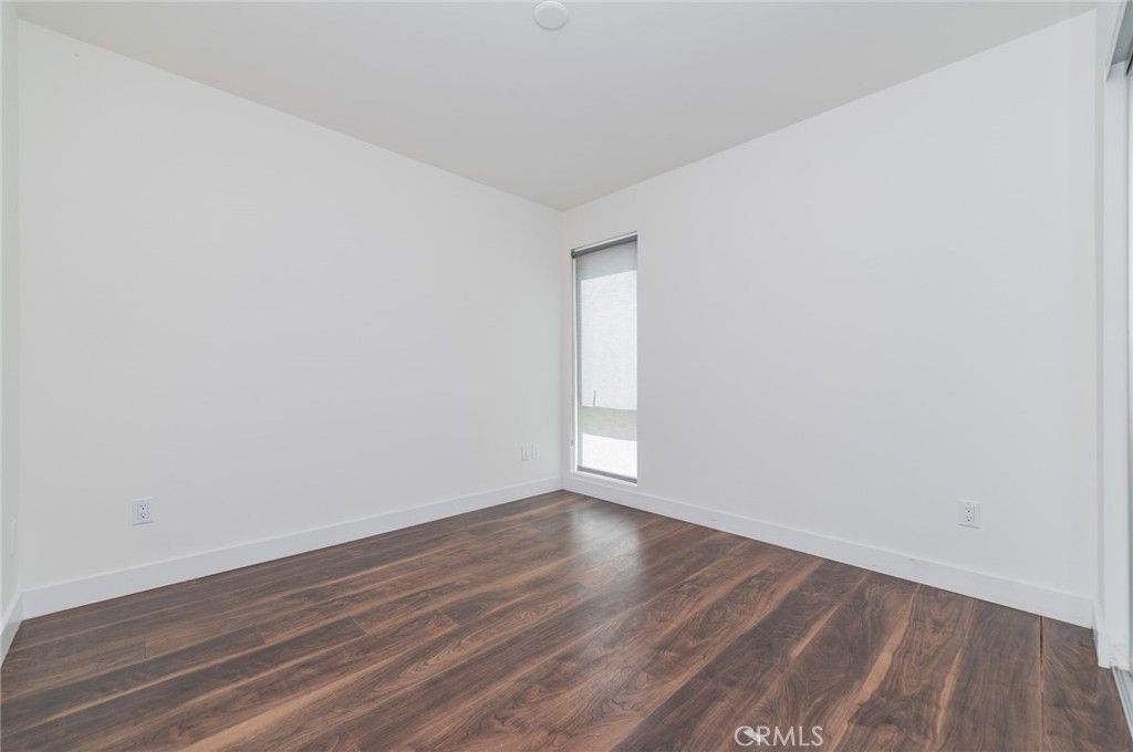 Photo of 6016 W Beachwood Ln Ln, Los Angeles, CA 90038 (MLS # OC26064976)