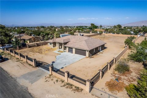 Photo of 9121 6th Avenue, Hesperia, CA 92345 (MLS # IG25139667)