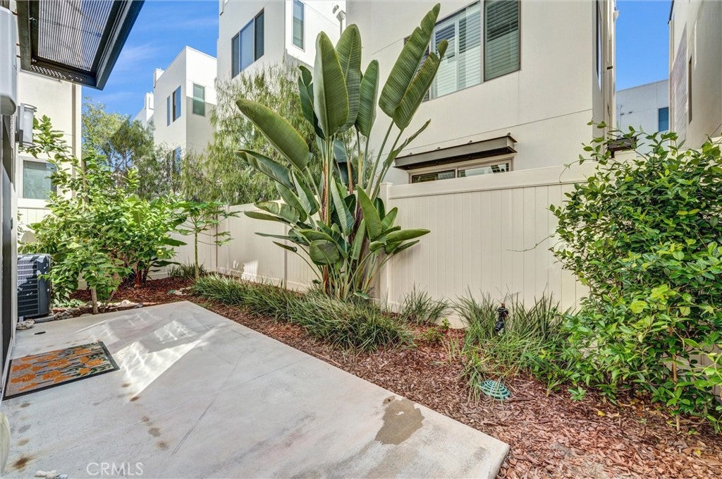 18 Ebb Tide, Newport Beach CA 92663 - Photo 39