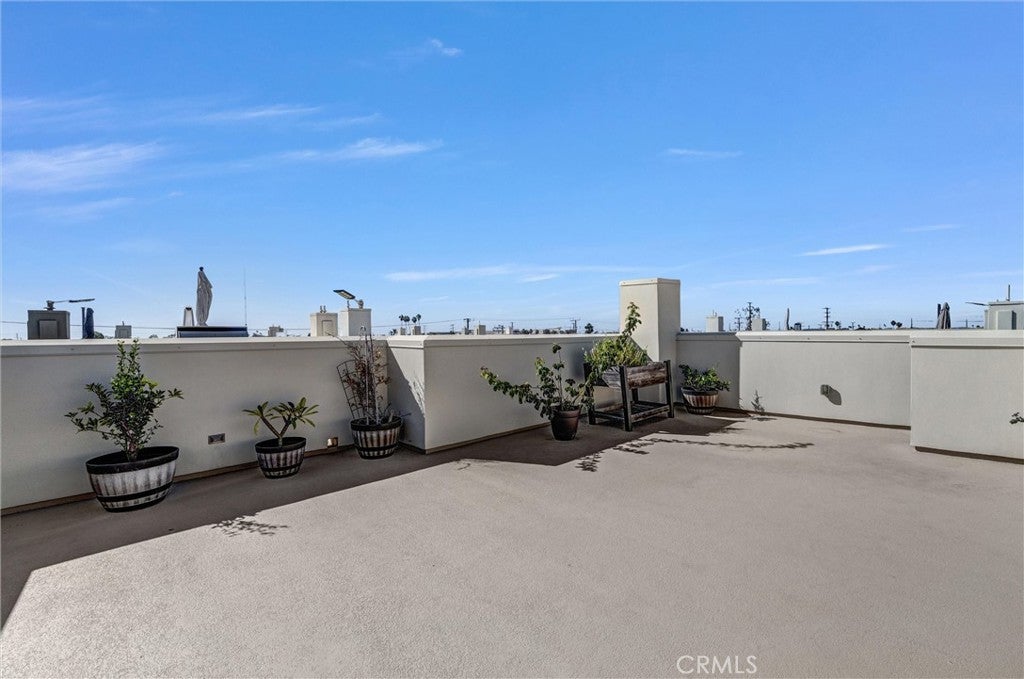 18 Ebb Tide, Newport Beach CA 92663 - Photo 37