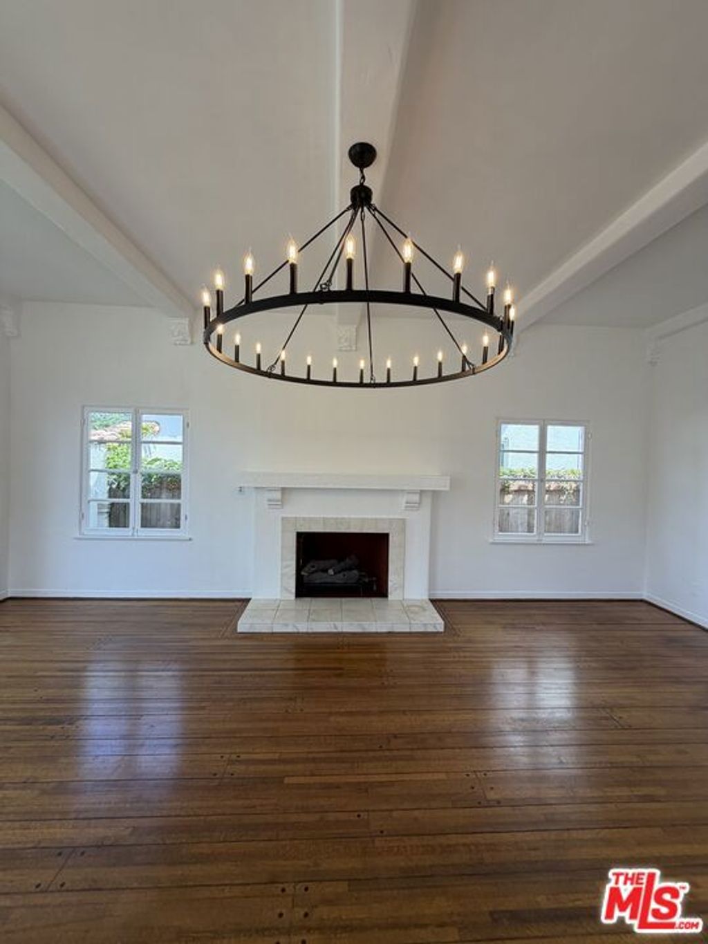 Photo of 150 N Martel Avenue, Los Angeles, CA 90036 (MLS # 26693347)