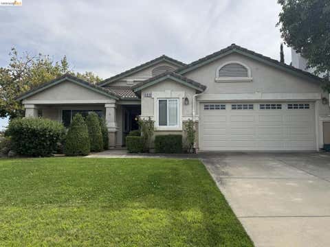 Photo of 400 Pinenut St St, Oakley, CA 94561 (MLS # 41145320)