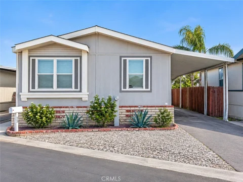 135 N Pepper Ave Unit 50, Rialto, CA 92376 - MLS#: IV26202472
