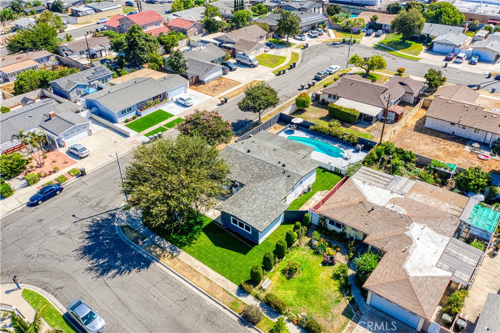 12414 Fallingleaf Street