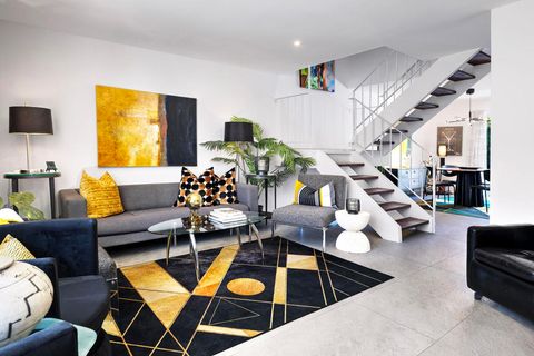 Photo of 250 E Via Escuela #G, Palm Springs, CA 92262 (MLS # 219122407DA)