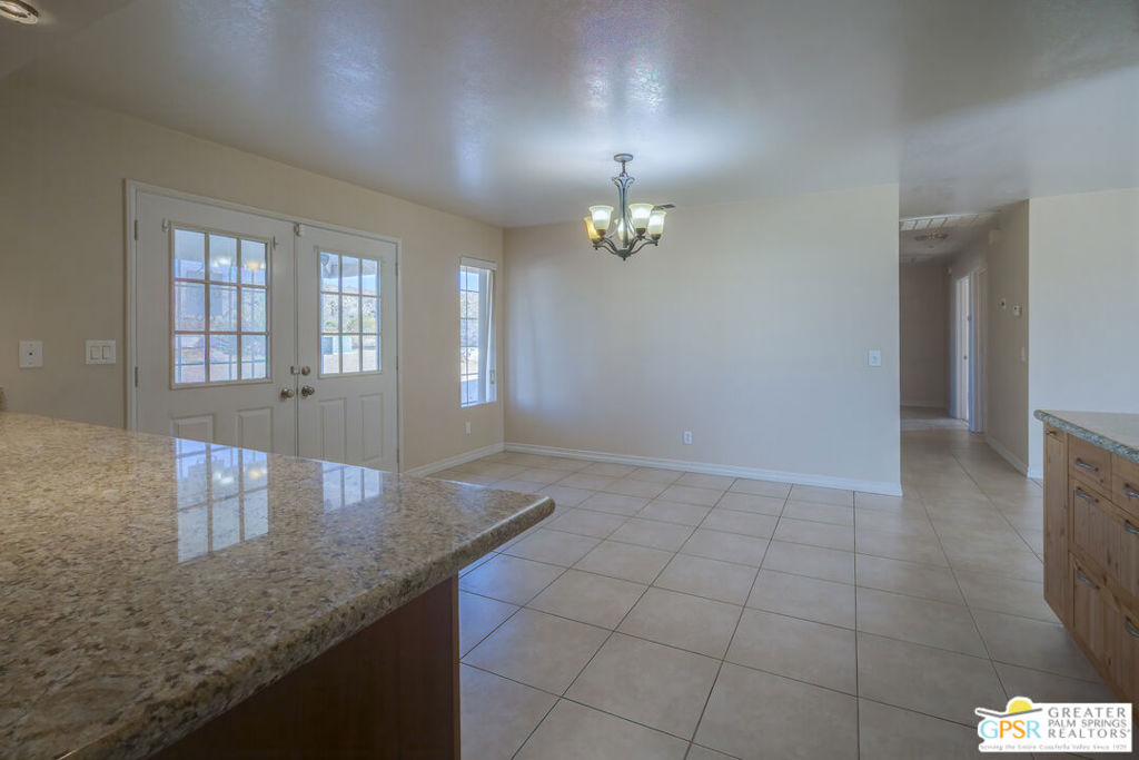 WESTERN HILLS RANCHOS - Residential