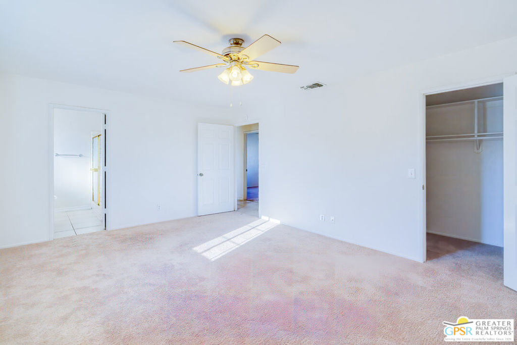 WESTERN HILLS RANCHOS - Residential