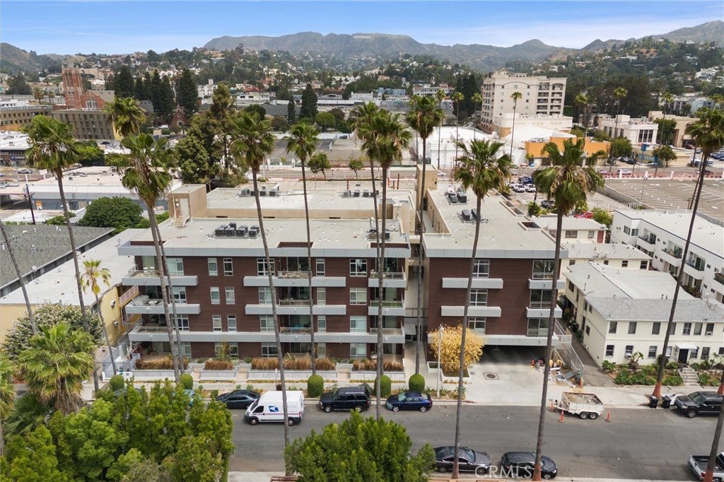 6001 Carlton Way 102, Los Angeles CA 90028