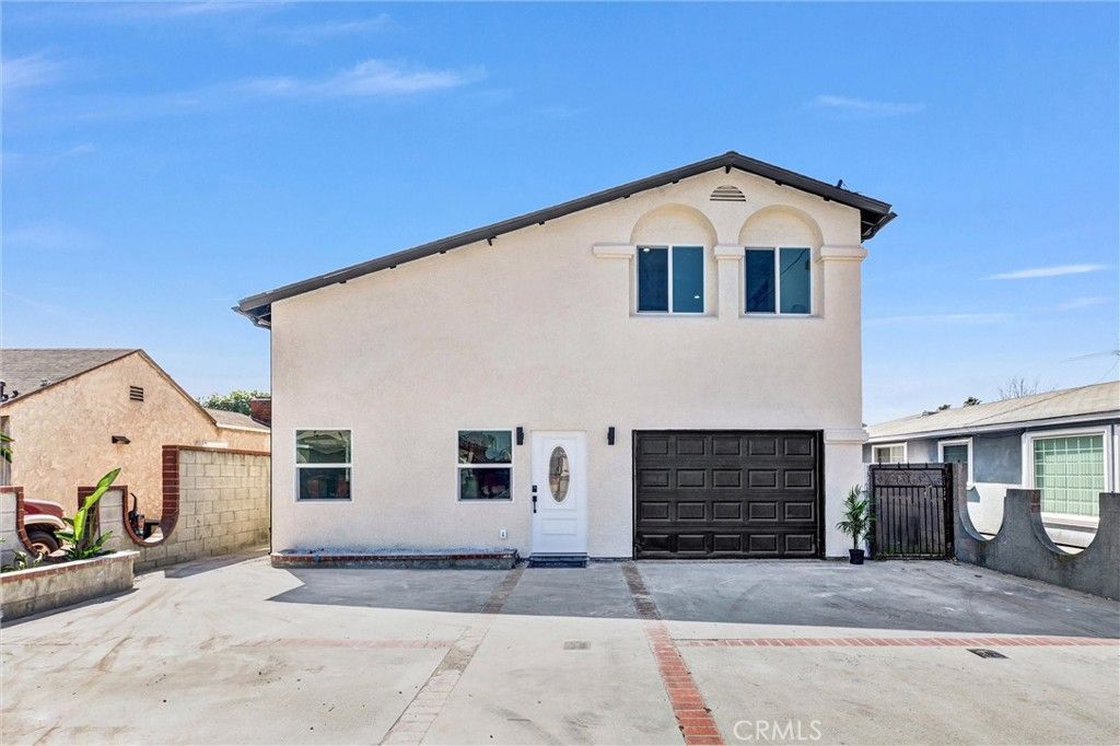 Photo of 1632 W 221st St, Torrance, CA 90501 (MLS # OC26066717)