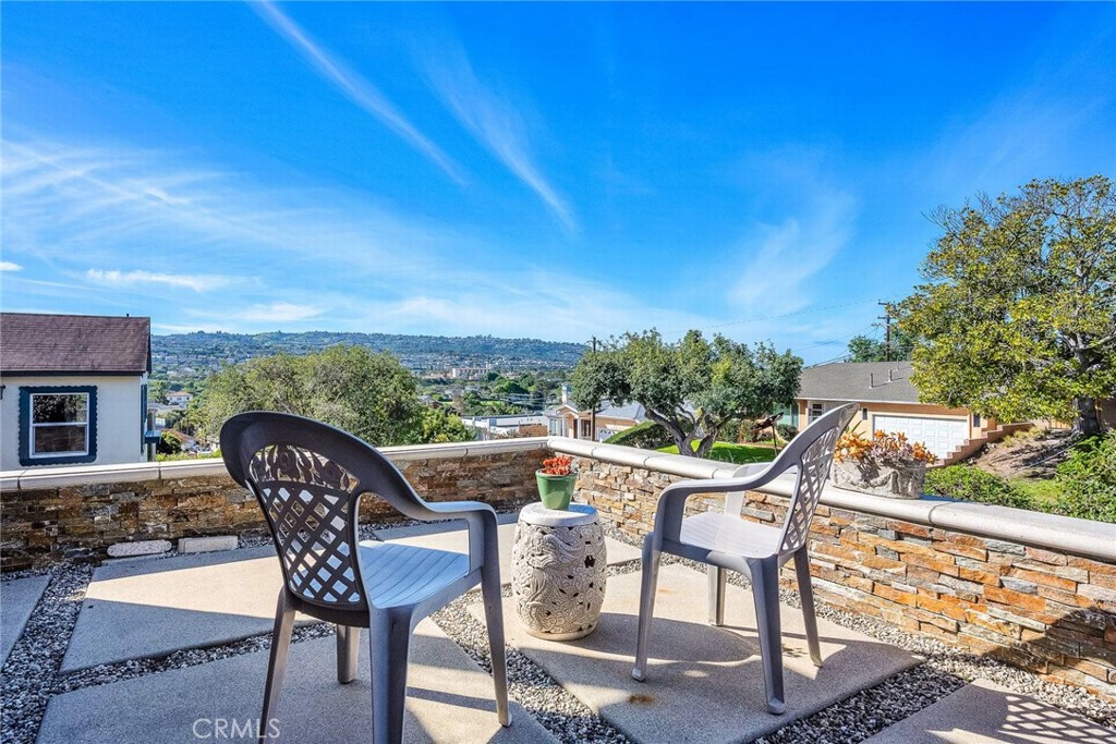 22508 Shadycroft Ave