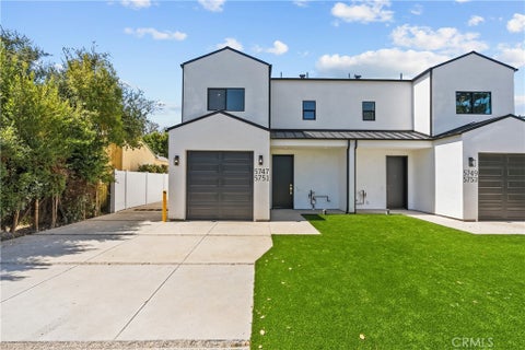 Photo of 5747 Vista Del Monte AVE, Sherman Oaks, CA 91411 (MLS # SR26200147)