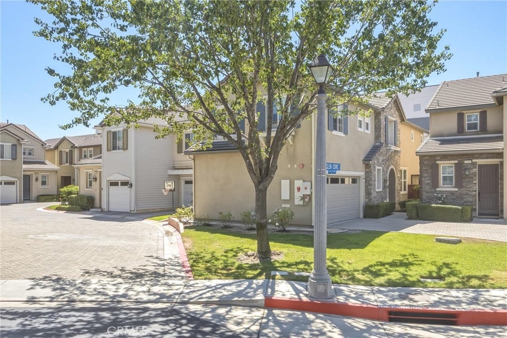 1544 Glen Cove