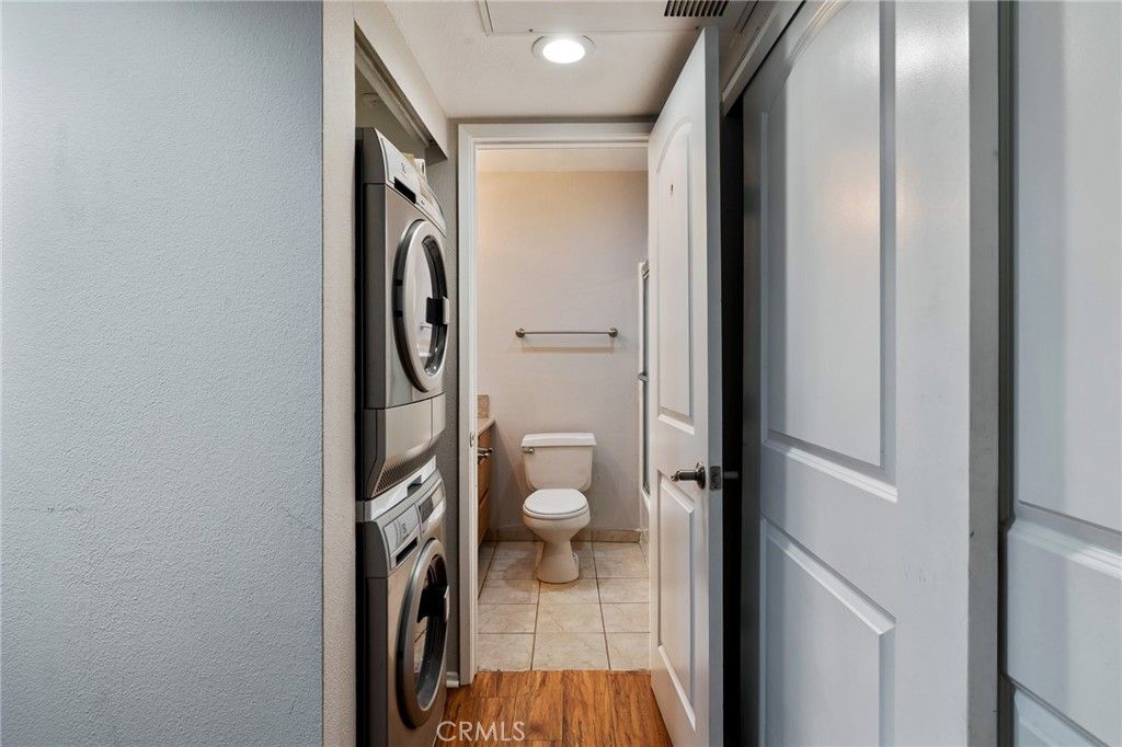 Photo of 5325 Newcastle Avenue #319, Encino, CA 91316 (MLS # SR25233753)