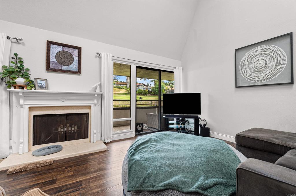 2537 Navarra Drive 9-B