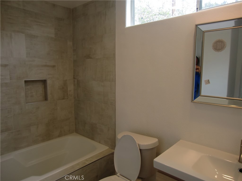 Del Mar - Residential Lease