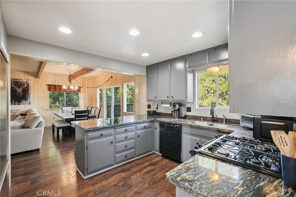 Arrowhead Woods (AWHW) - Residential