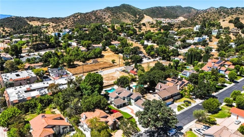 Tiny photo for 23922 Eagle Mountain ST, West Hills, CA 91304 (MLS # SR26127885)