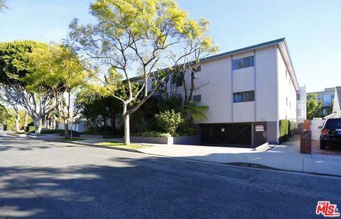 Photo of 1152 N Poinsettia Place, Los Angeles, CA 90046 (MLS # 26829231)