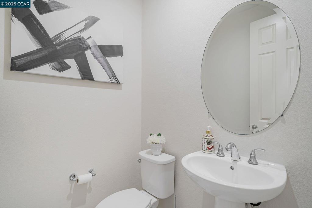 GALE RANCH - Residential