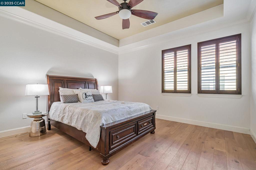 GALE RANCH - Residential