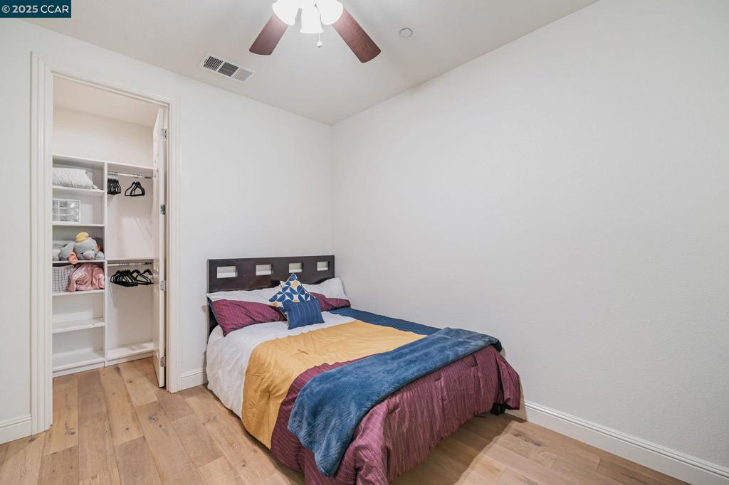 GALE RANCH - Residential