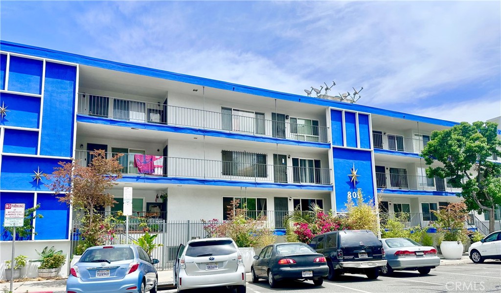 801 E 1st Street 17