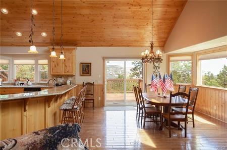 1186 Alameda Ct