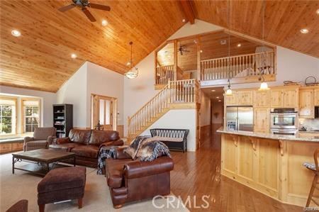 1186 Alameda Ct
