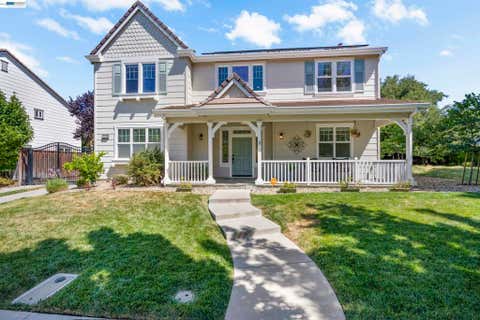 Photo of 5698 Carnegie Way Way, Livermore, CA 94550 (MLS # 41143210)