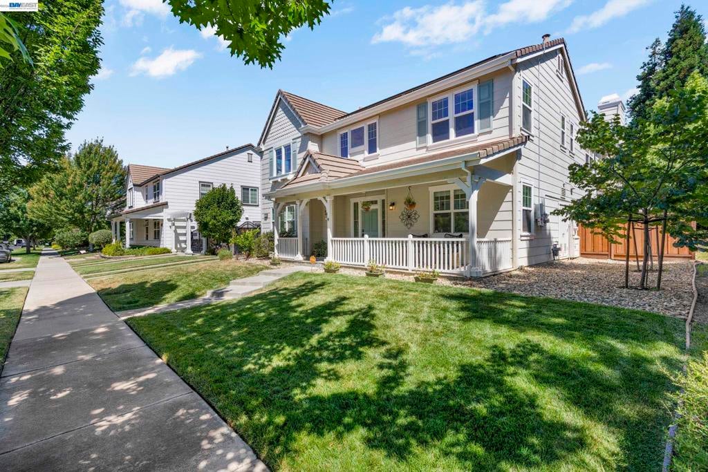 5698 Carnegie Way Way, Livermore CA 94550