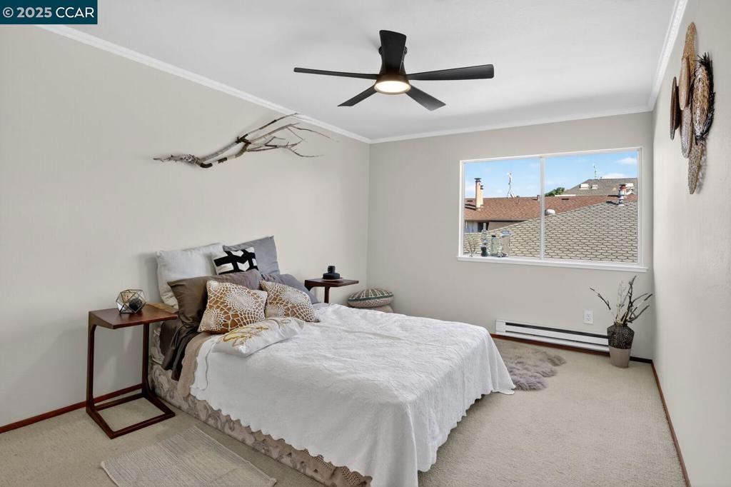 EAST END - Residential