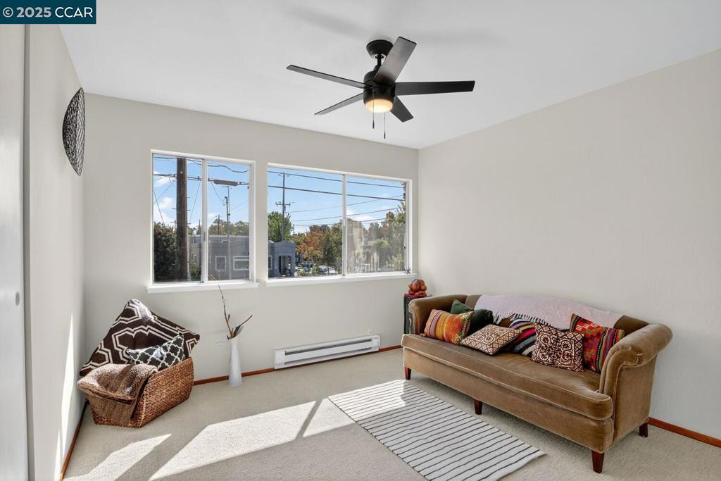 EAST END - Residential