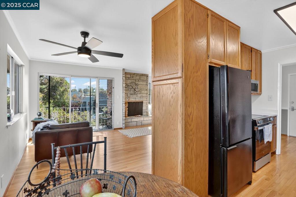 EAST END - Residential