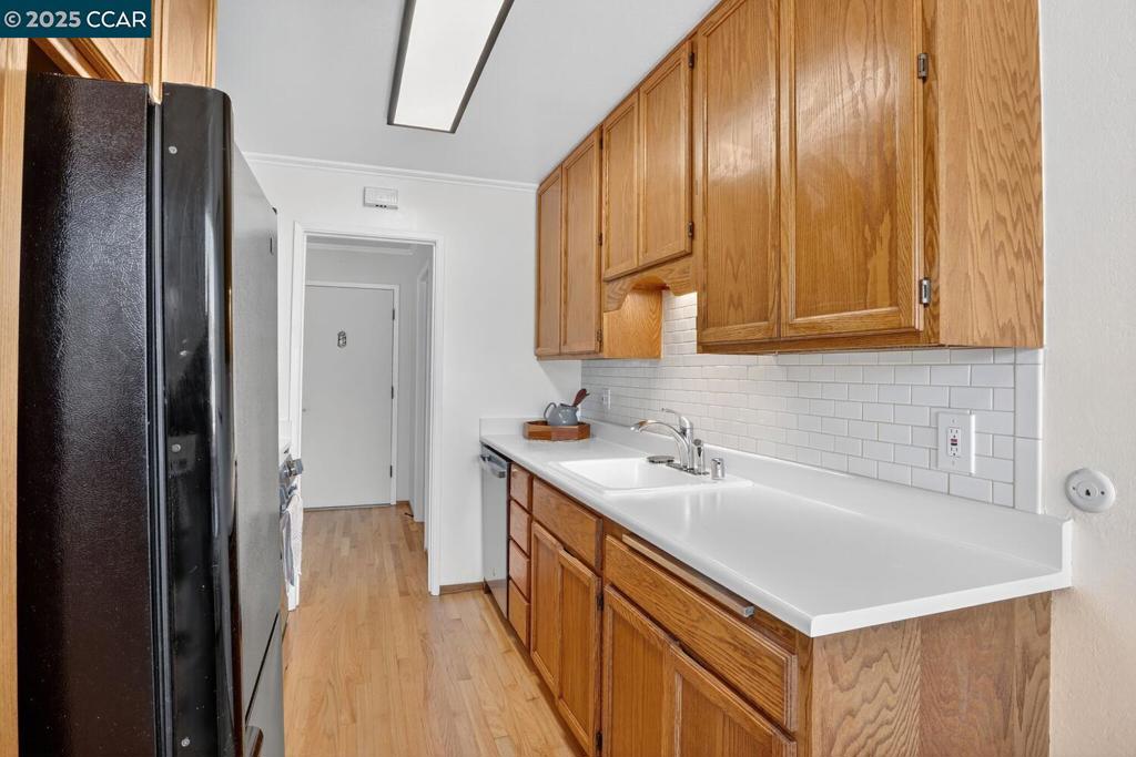 EAST END - Residential