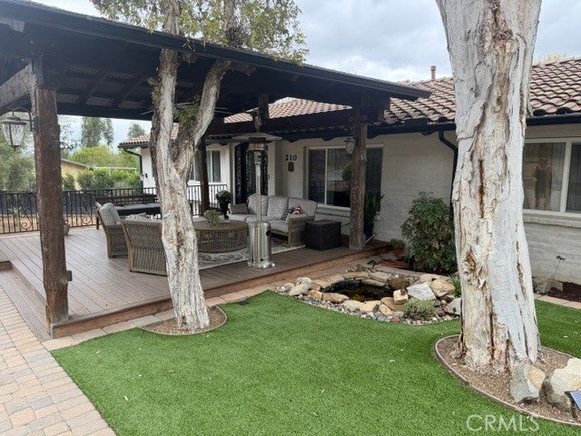 210 Rancho Camino