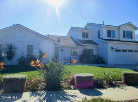 Photo of 738 Camino La Maida, Thousand Oaks, CA 91360 (MLS # 226000512)