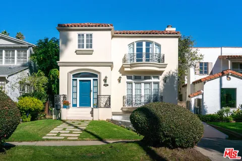 860 Wellesley Avenue, Los Angeles, CA 90049 - MLS#: 25617499