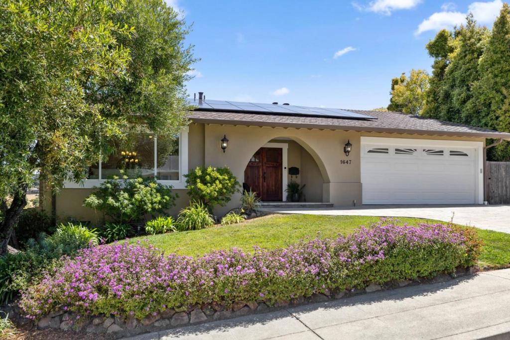 1647 Overland Drive